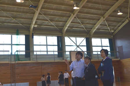 暴走するドローン