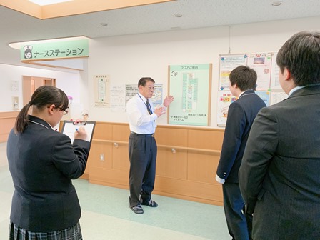 仕事現場見学の様子