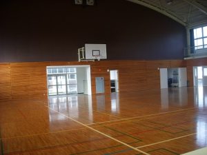 滋慶学園高等学校 体育館